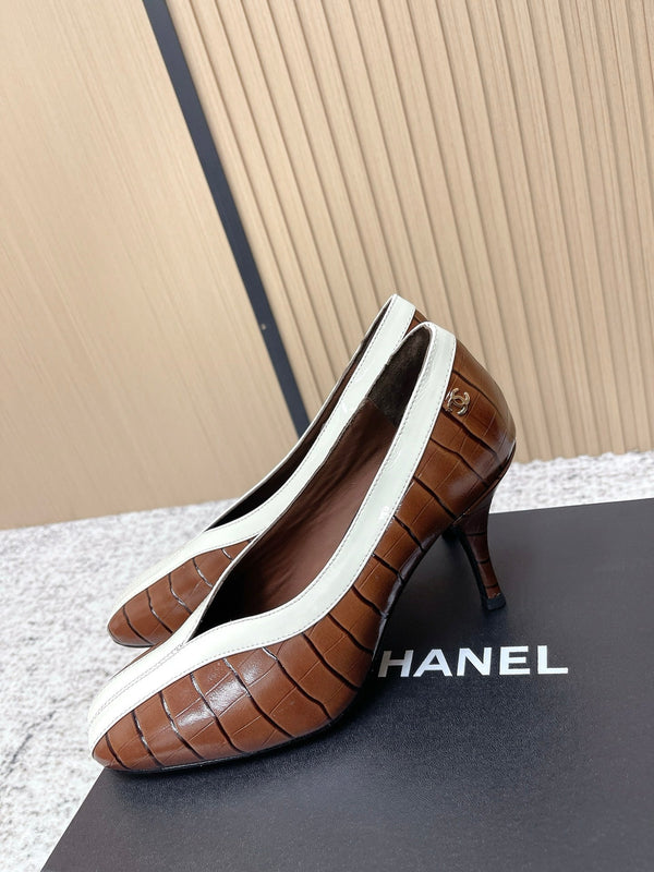 Chanel 26 Closed-Toe Slingback Brown in Cowhide 591407