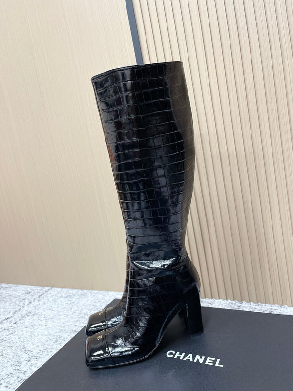 CHANEL Fall/Winter Chelsea Black High Boots in Cowhide 591402