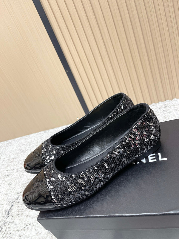 Ballerines Chanel Coco Mark Noires Argentées en Agneau 591378