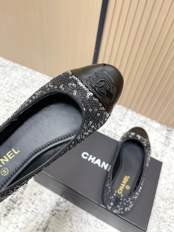 Ballerines Chanel Coco Mark Noires Argentées en Agneau 591378