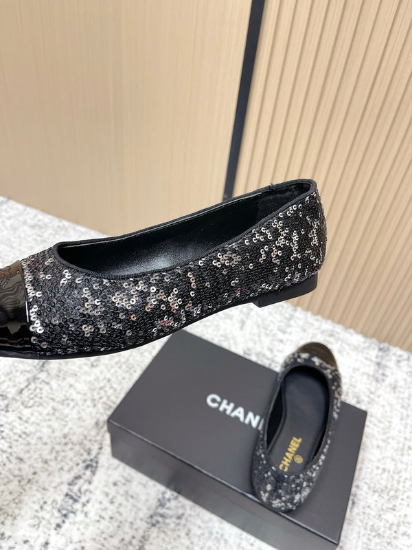 Ballerines Chanel Coco Mark Noires Argentées en Agneau 591378