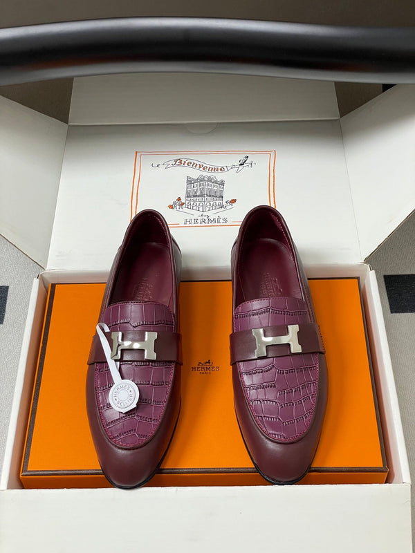 HM Paris Loafers Burgundy in Calfskin 594333