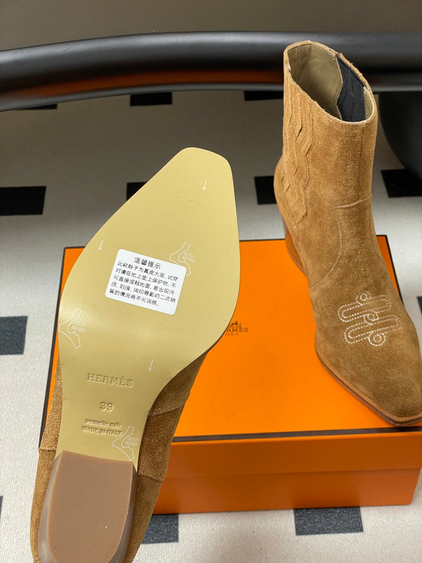 HM Lissa Chelsea Boots 70 Light Brown in Suede 593785