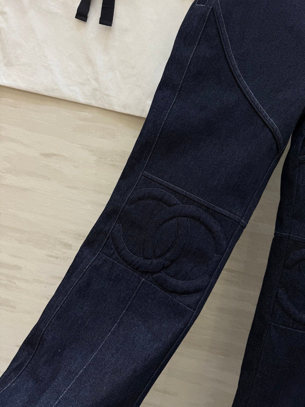 Chanel Jean droit 800653