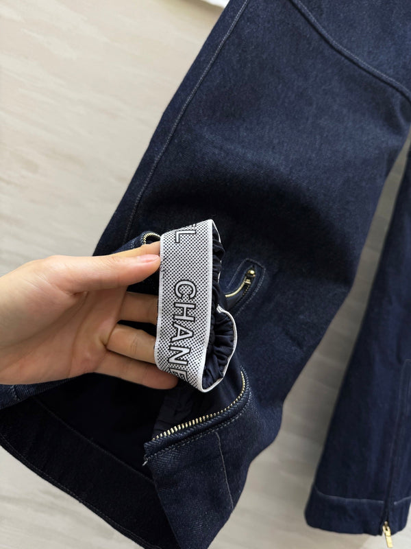 Chanel Jean droit 800653