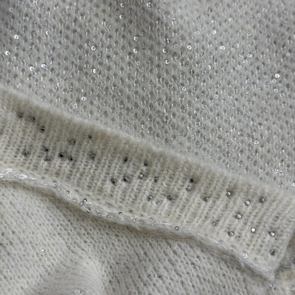 Chandail en tricot de laine blanc à col en V et manches longues, orné de strass Chanel