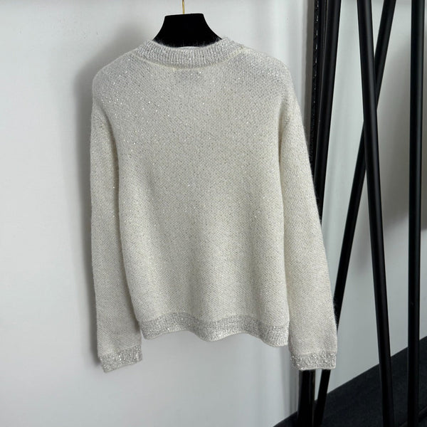 Chandail en tricot de laine blanc à col en V et manches longues, orné de strass Chanel