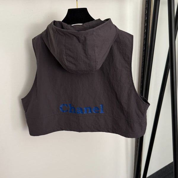 Gilet de travail Chanel sans manches à capuche