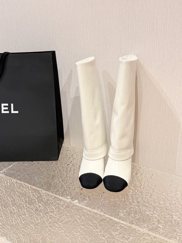 Chanel 26 Newest Runway Style Riding White Boots in Cowhide 598320