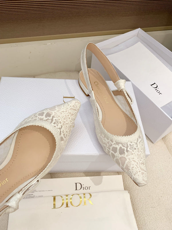 CD Ribbon Lace Open-toe Ivory Sandals in Sheepskin 598117