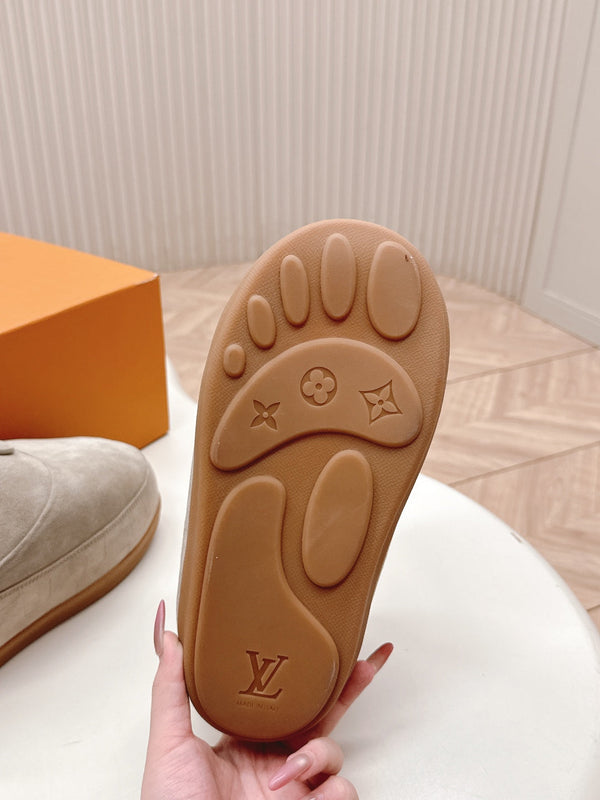 LV x Nigo Collaboration Yeti Sneakers Gray in Suede Cowhide Leather 600795