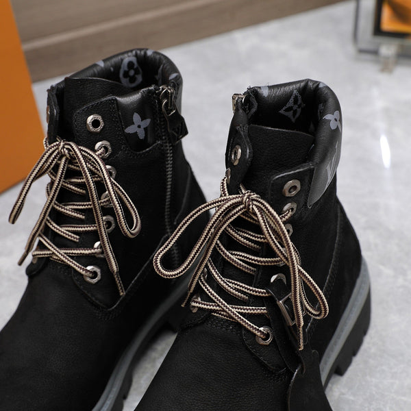 LV x Timberland Collaboration Monogram Black Ankle Boots 35 in Suede Cowhide Leather 600807