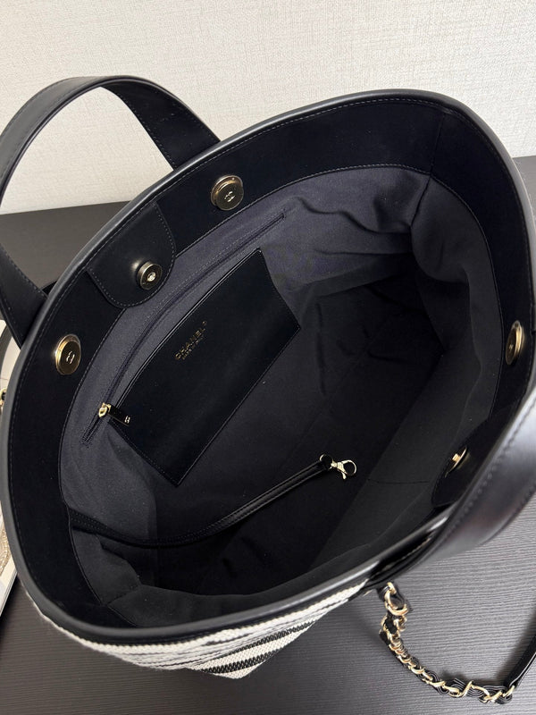 CC 26 Striped Woven Beach Bag 46 Black in Cowhide