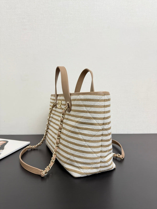 CC 26 Striped Woven Beach Bag 46 Beige in Cowhide