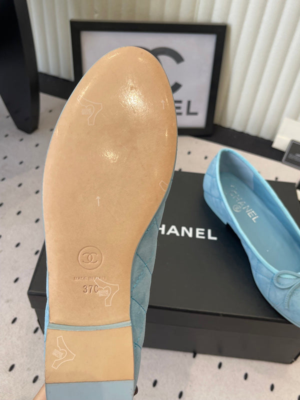 CC Ballerines bleues en daim 611698