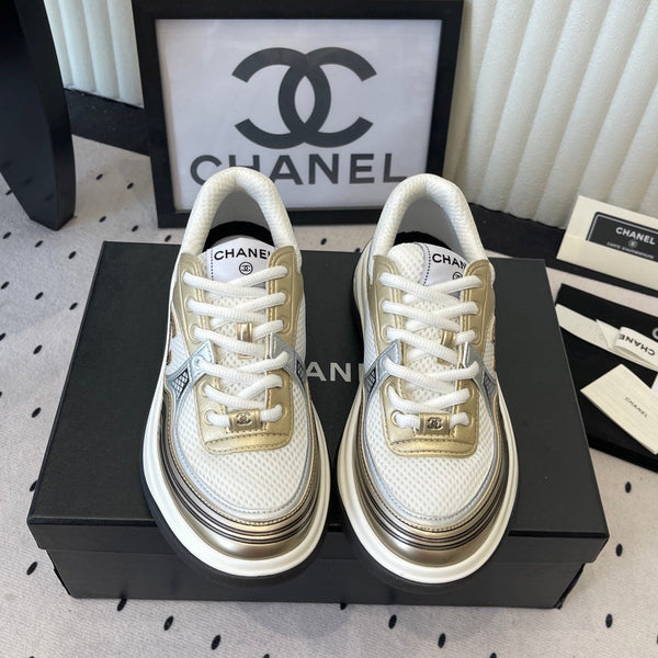 CC Sneaker Gold Métallisé Argenté en cuir de vachette 611663