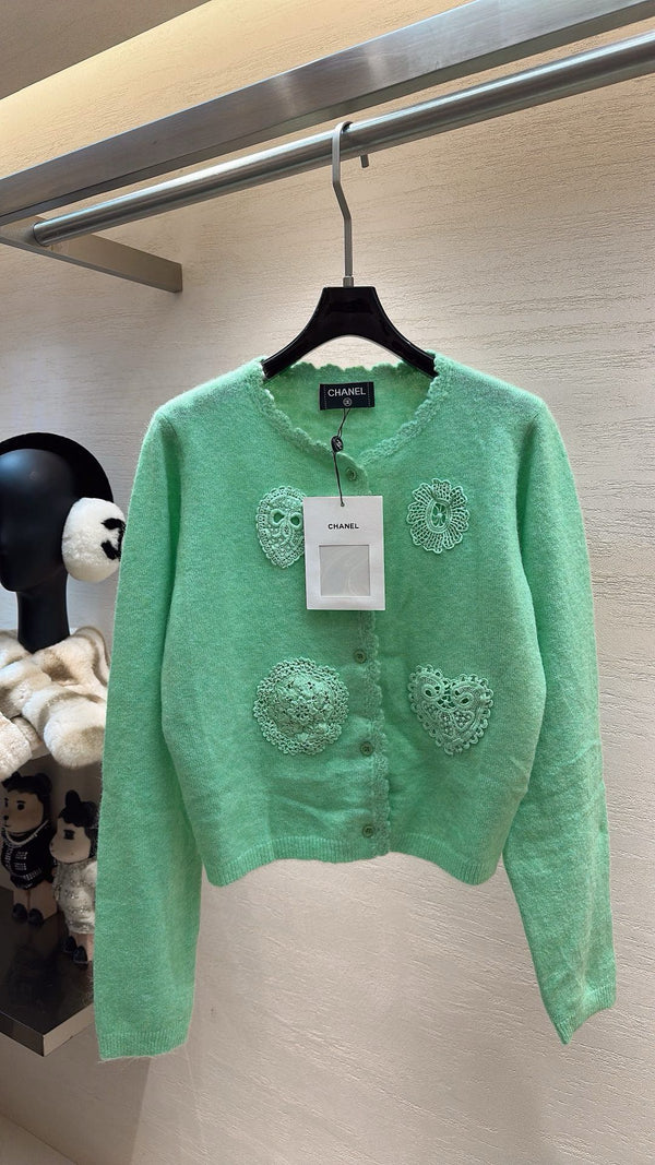 HAUT EN TRICOT VERT MENTHE CHANEL