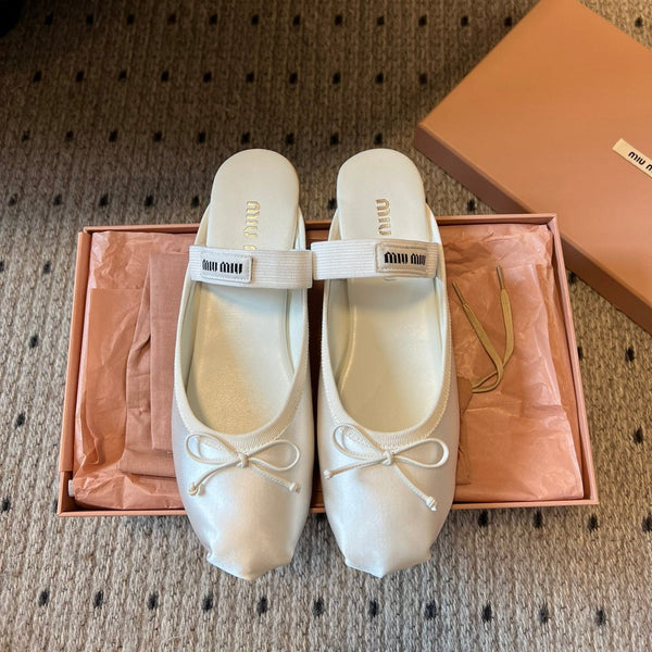 Miu Miu 26 Ballerines Blanches en Soie 614470