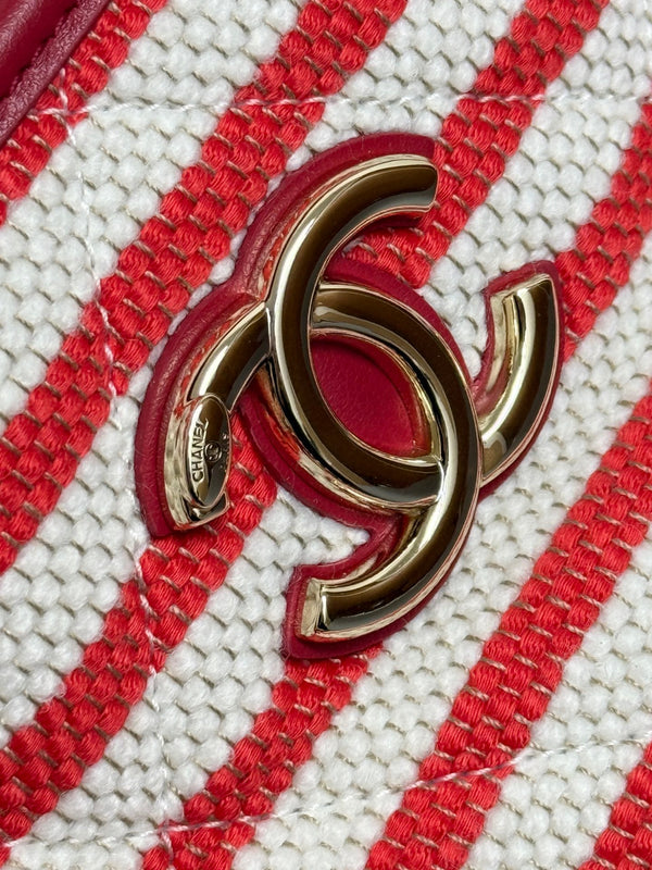 CC 26 Striped Woven Beach Bag 46 Red in Cowhide