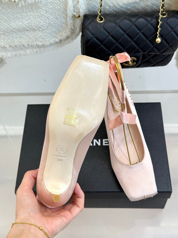 Chanel 26C Ballet High Heels Pink  in Silk 616002