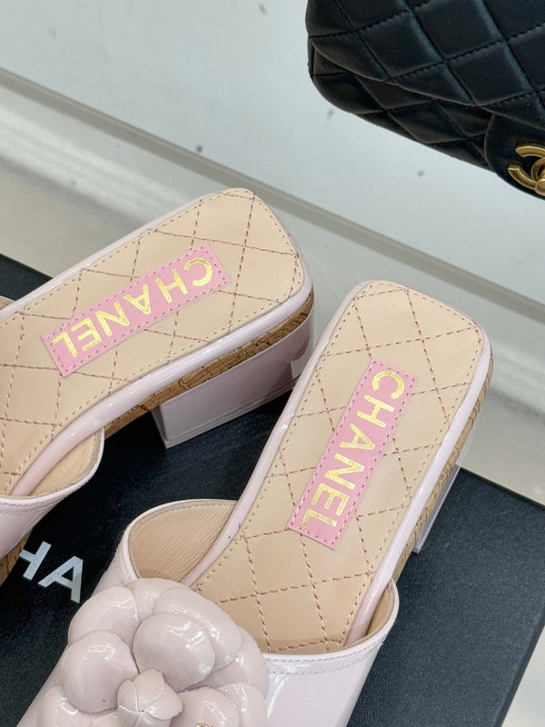 Chanel 26C Camellia Wood Grain Platform Sandals Pink in Leather 615915