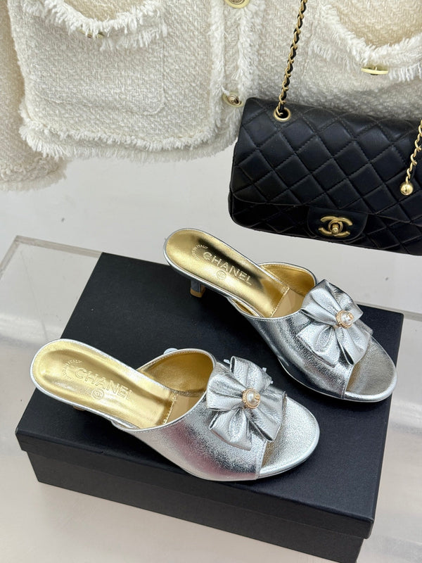 CC 26s Bow Slippers High Heel 35mm Silver Metallic Satin Sheepskin 615748