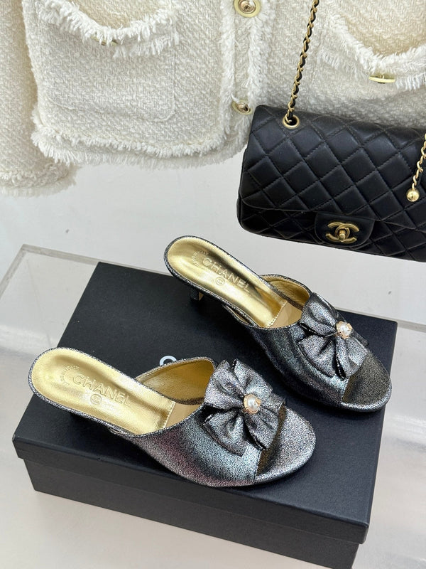 CC 26s Bow Slippers High Heel 35mm Dark Silver Metallic Satin Sheepskin 615747