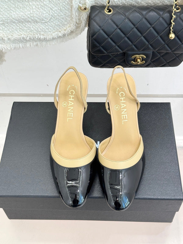 Chanel 26C Open-Back High-Heel Sandals Beige Black in Leather 615701