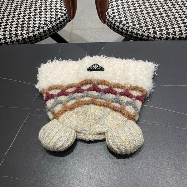 Prada 25 Cute Bear Ears Hat White Multicolor Knitted Woolen Fabric 125503
