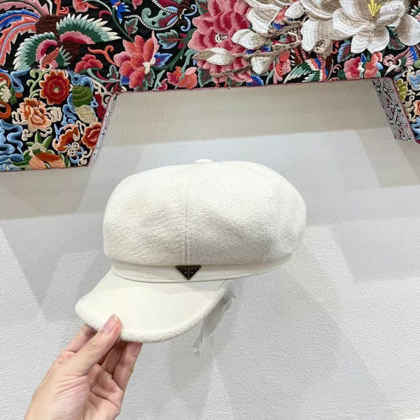 Prada Women's Beret Hat White in Tweed 125767