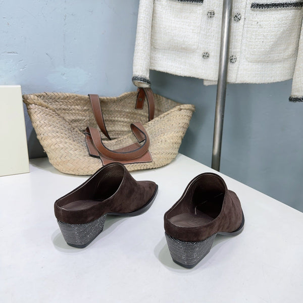 BRUNELLO CUCINELLI 26 Mules à talon épais et bout fermé marron foncé en daim de vachette 629528