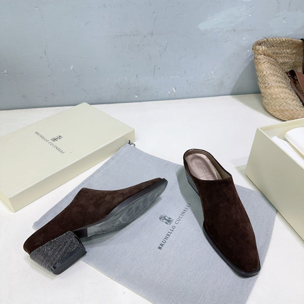 BRUNELLO CUCINELLI 26 Mules à talon épais et bout fermé marron foncé en daim de vachette 629528