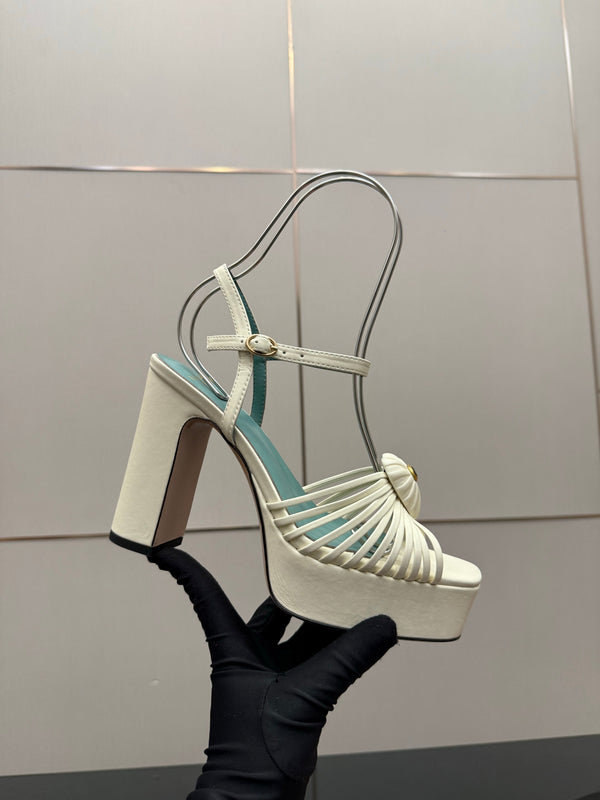 VALENTINO Classic Sandals White in Sheepskin 629542
