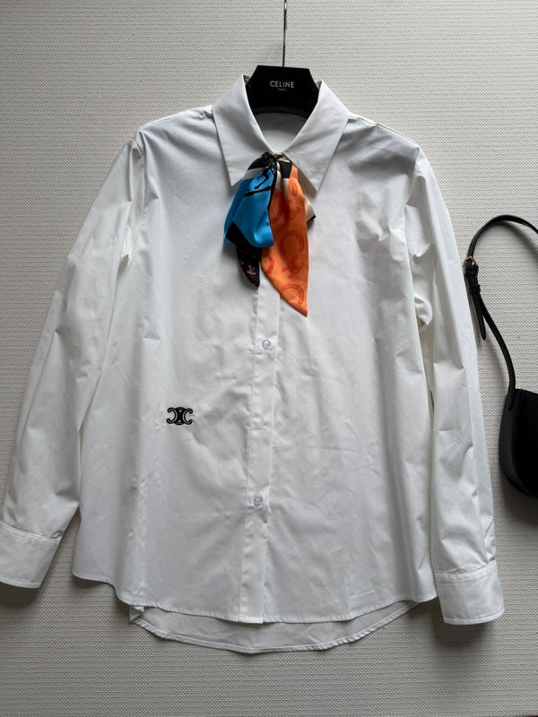 Chemise à manches longues Celine 26SS avec logo brodé blanche en coton 943325