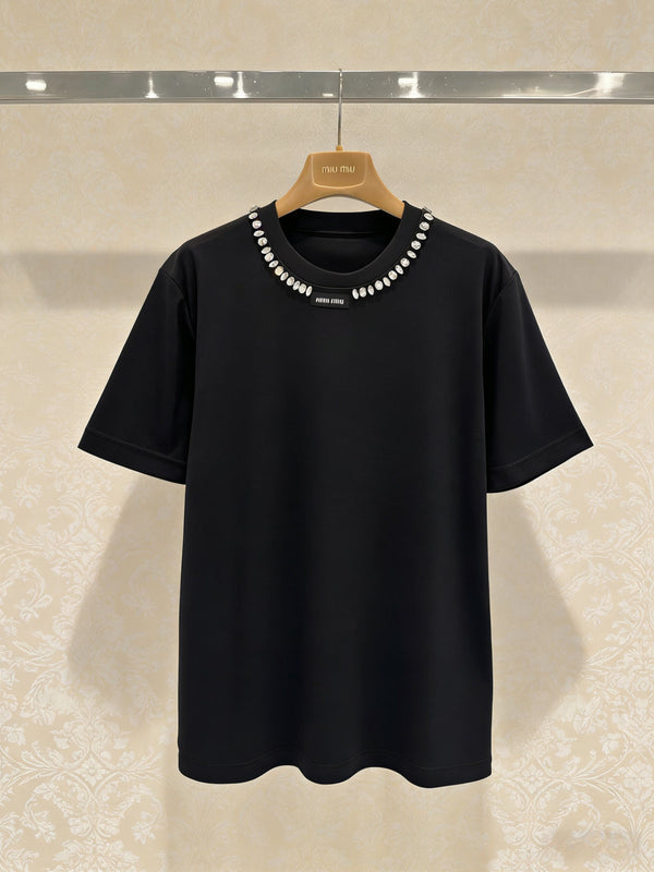 T-shirt Chanel noir en coton à col rond et manches courtes orné de perles 133330