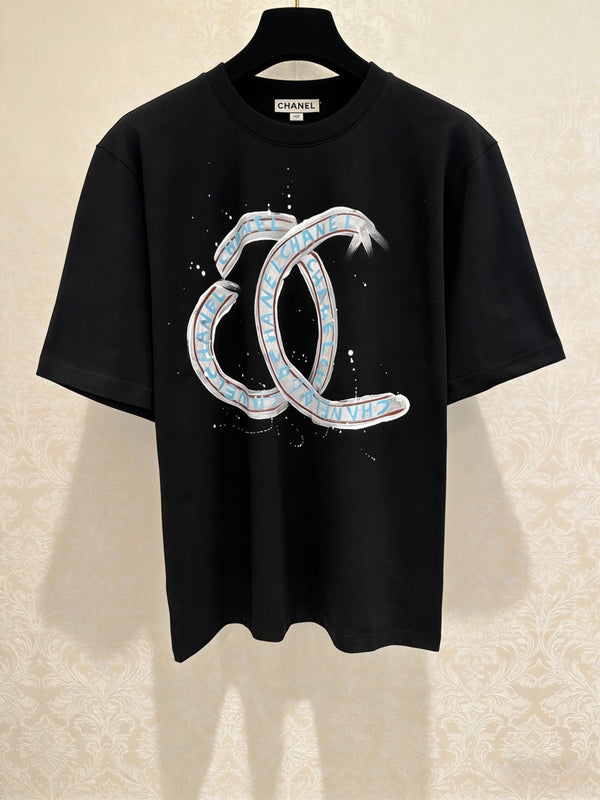 T-shirt Chanel "CC" Lettre Manches Courtes Noir en Coton 127291