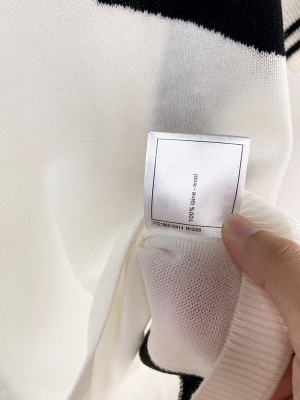 Chanel  Short-Sleeve T-Shirt White in Wool 153741