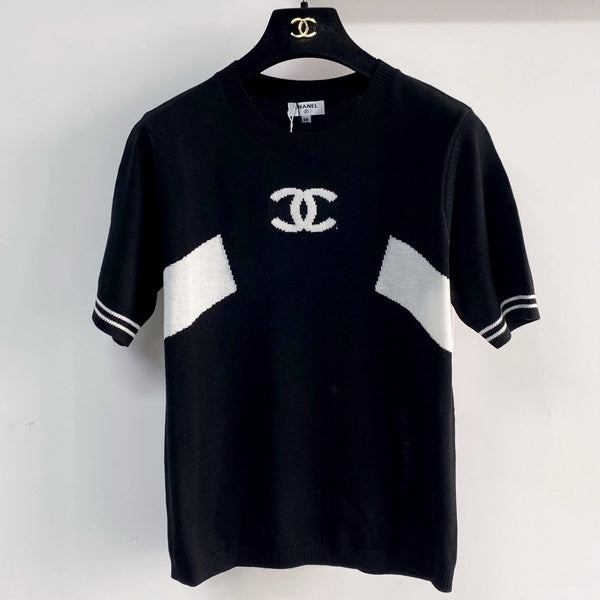 Chanel  Short-Sleeve T-Shirt Black in Wool 153740
