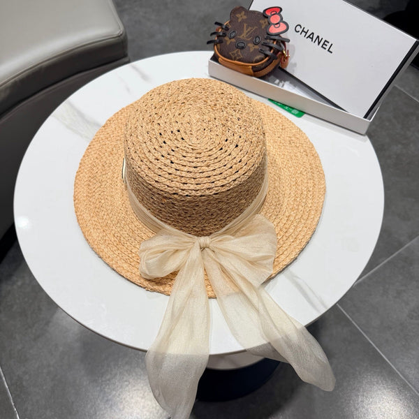 Chanel Chapeau de paille Beige Jaune en raphia 192105