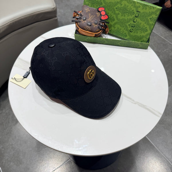 Gucci Baseball Cap Black in Canvas 194027