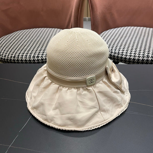 Chanel Chapeau Nœud Coréen Beige en Tissu 192189