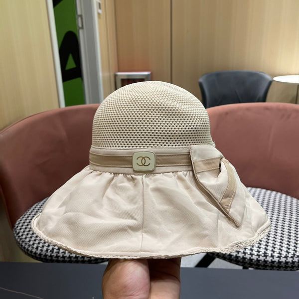 Chanel Chapeau Nœud Coréen Beige en Tissu 192189