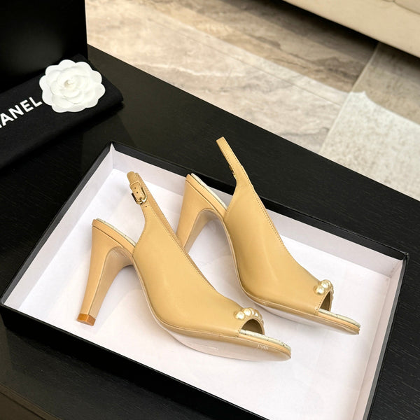 Chanel 26A Slingback Beige en agneau 672993