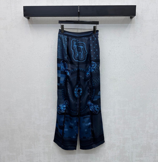 Pantalon droit imprimé Hermès 26 bleu en soie de mûrier 137393
