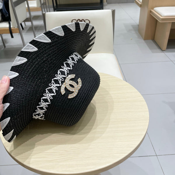 Chanel Chapeau de paille noir 25 197913