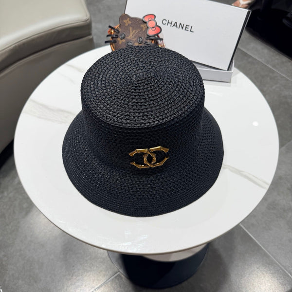 Chanel 26 Bob Noir en Paille 197776