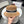 Chanel Élégant Chapeau Camel Noir en Paille 197761