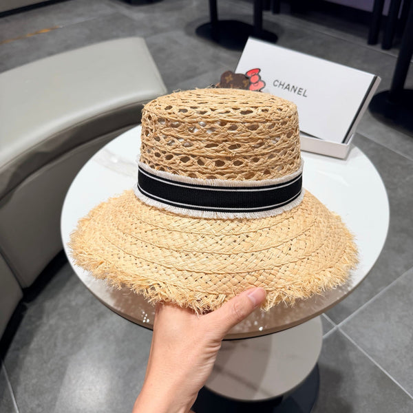 Chanel Chapeau de paille Beige Noir en Raffia 197755