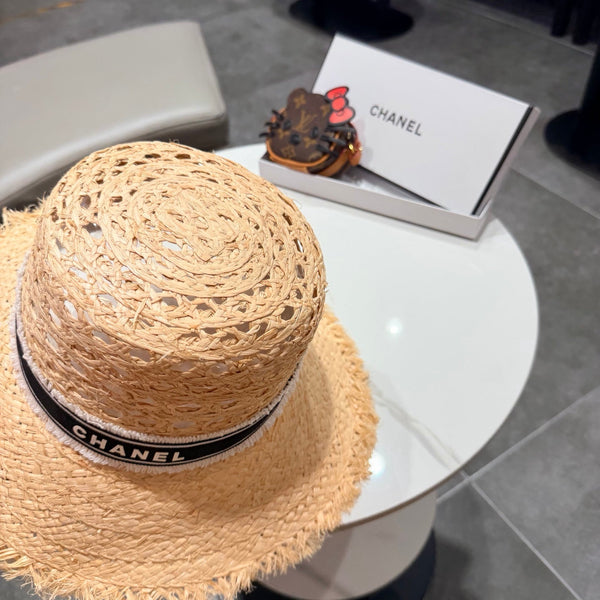 Chanel Chapeau de paille Beige Noir en Raffia 197755