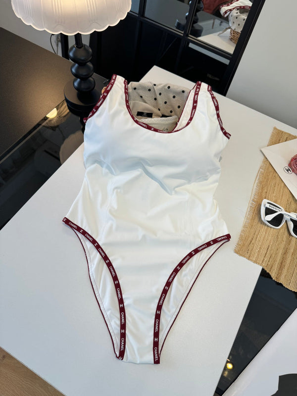 Maillot de bain une pièce Chanel blanc en coton 195159